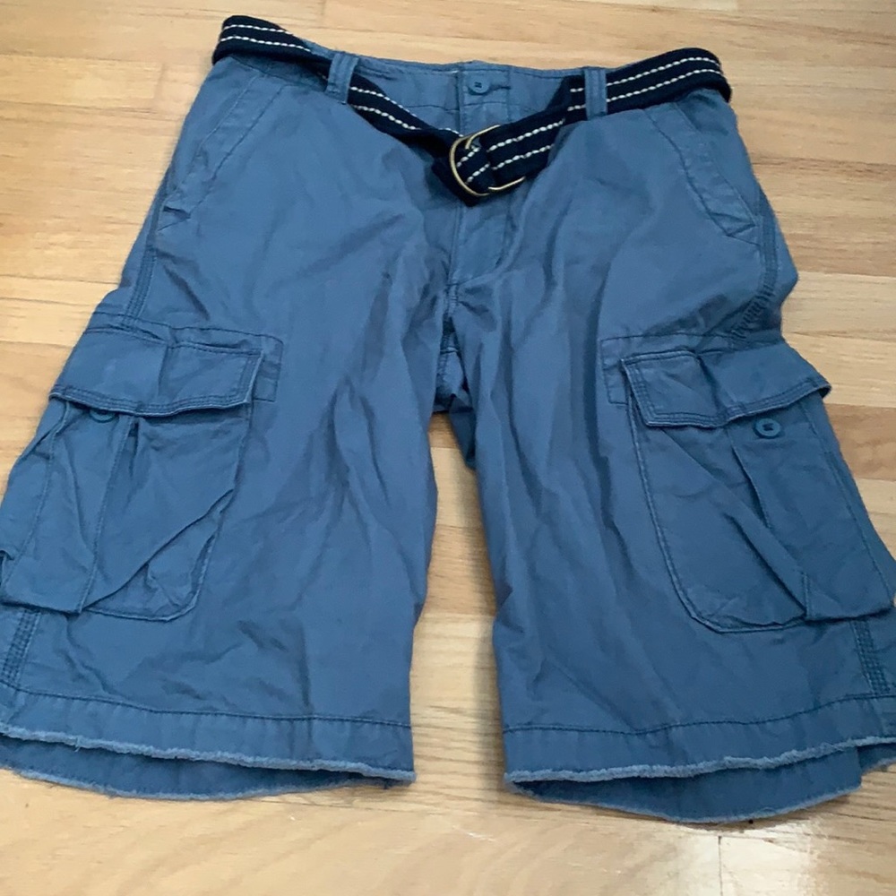 MENS BLUE SHORTS W BELT